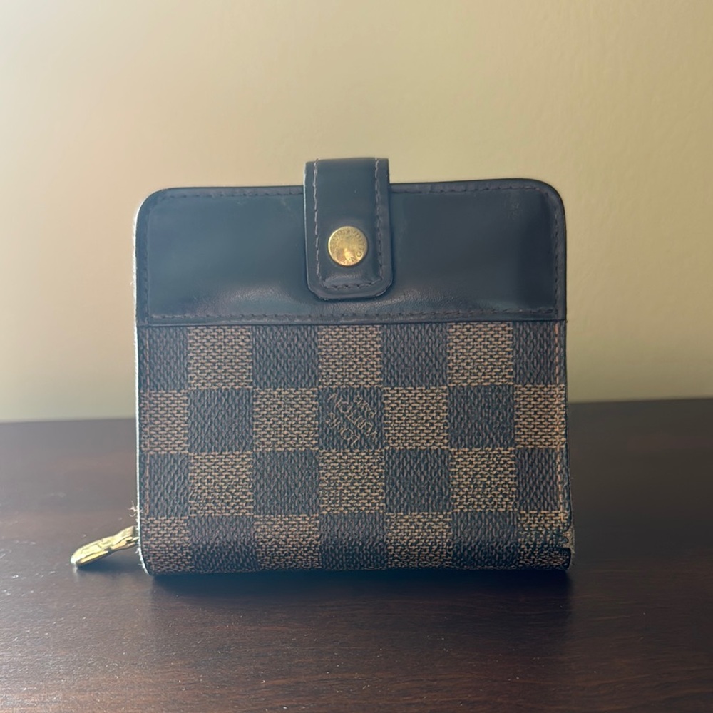 Louis Vuitton Damier Ebene Wallet